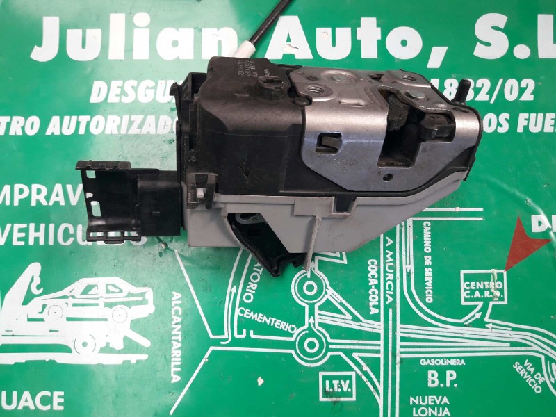 Recambio de cerradura puerta trasera izquierda para peugeot 308 confort referencia OEM IAM 567165 A01520 18828