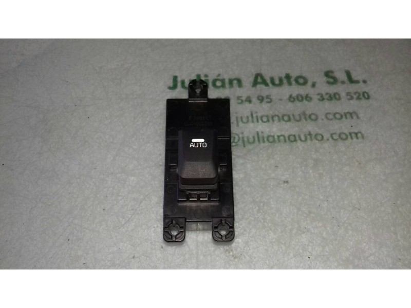 Recambio de mando elevalunas delantero derecho para kia cee´d concept referencia OEM IAM 49D5101000 93580A2000 