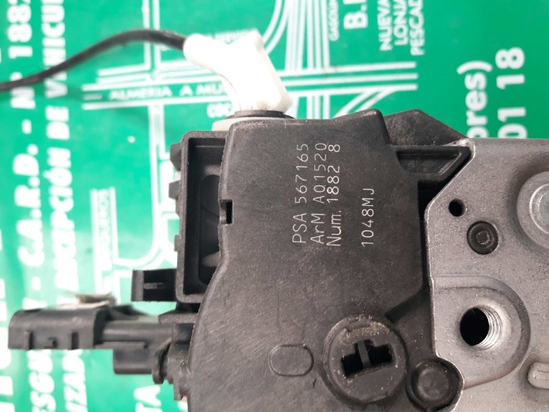 Recambio de cerradura puerta trasera izquierda para peugeot 308 confort referencia OEM IAM 567165 A01520 18828