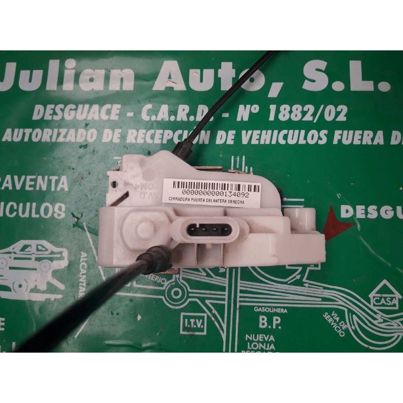 Recambio de cerradura puerta delantera derecha para citroen c3 1.4 cool referencia OEM IAM 46983280 1606030835 