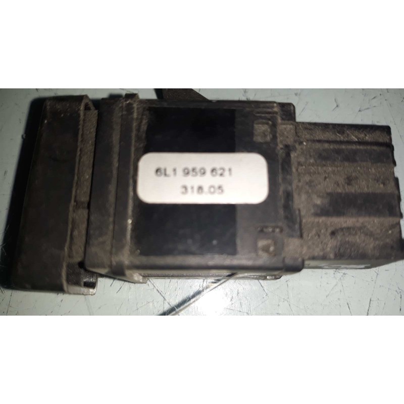 Recambio de interruptor para seat cordoba berlina (6l2) stella referencia OEM IAM 6L1959621  LUNA TERMICA