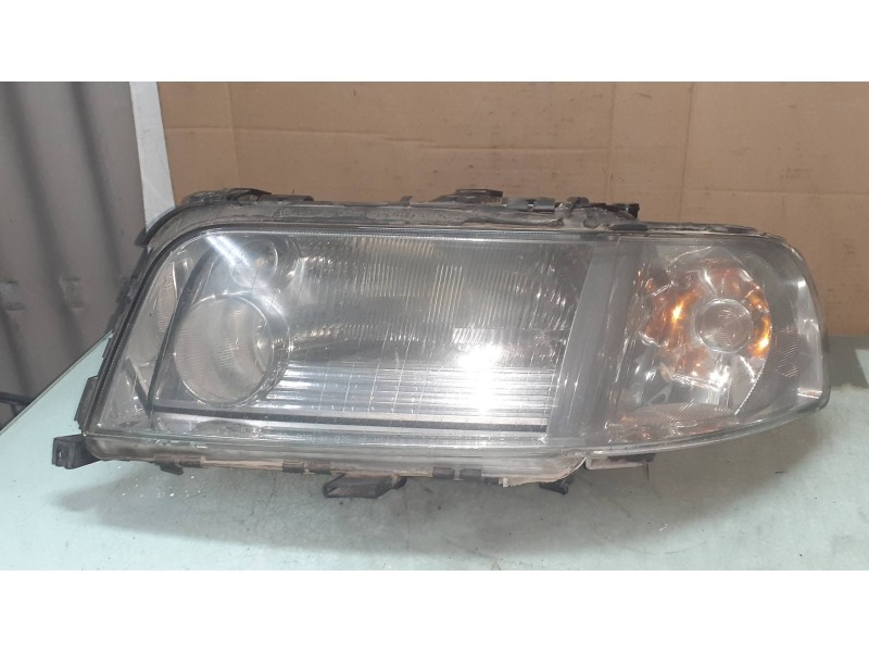 Recambio de faro izquierdo para audi a8 (d2) 3.3 tdi quattro referencia OEM IAM 4D0941003BA 0301171275 CENTRALITA XENON