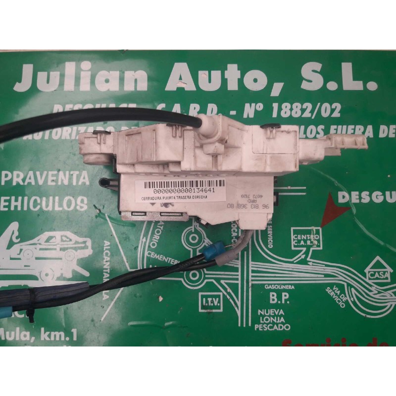 Recambio de cerradura puerta trasera derecha para citroen c4 berlina exclusive referencia OEM IAM 9681336880 40727120 