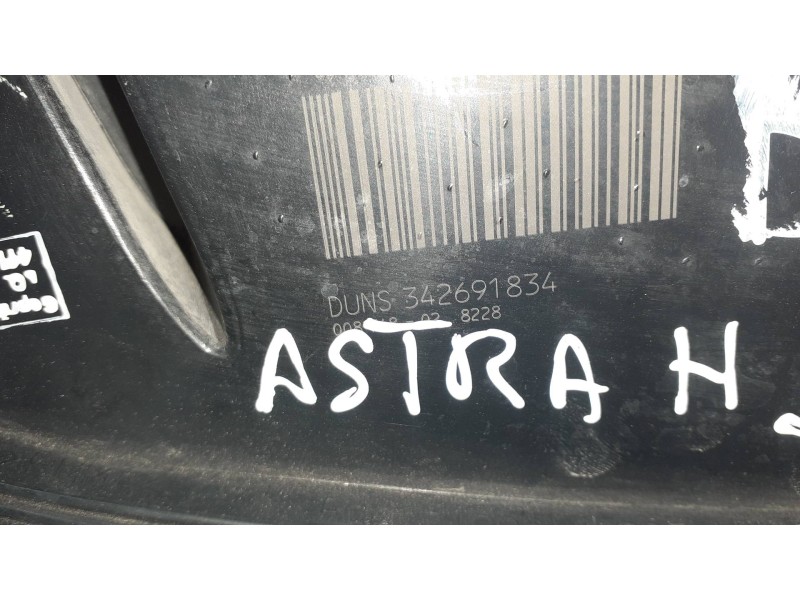 Recambio de piloto trasero derecho para opel astra gtc navi referencia OEM IAM 24451834 161392 00874802