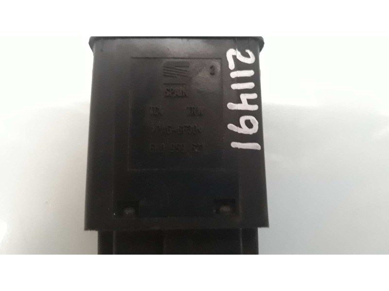 Recambio de interruptor para seat ibiza (6k1) select referencia OEM IAM 6K0959621  LUNA TERMICA