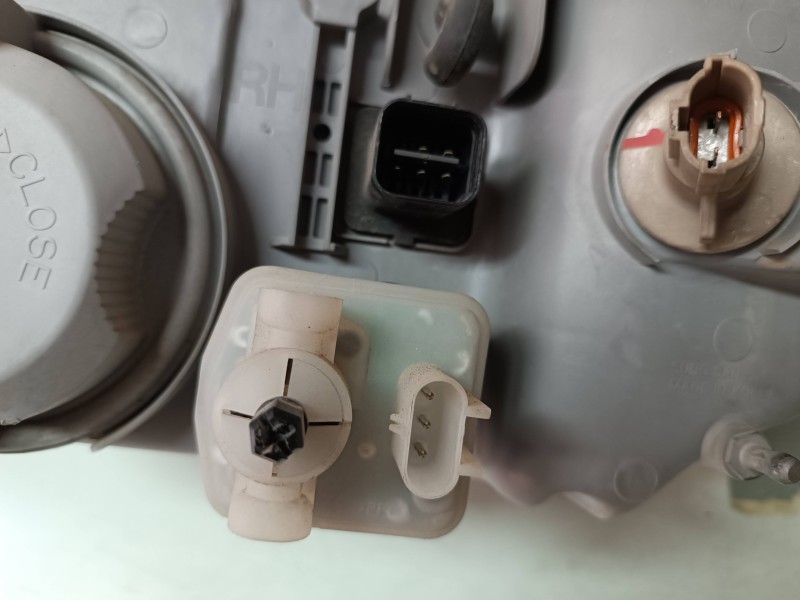 Recambio de faro izquierdo para daewoo lanos cool junior referencia OEM IAM 02A011A  