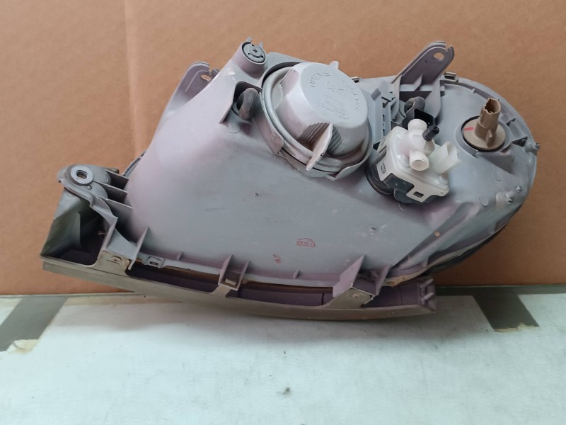 Recambio de faro izquierdo para daewoo lanos cool junior referencia OEM IAM 02A011A  