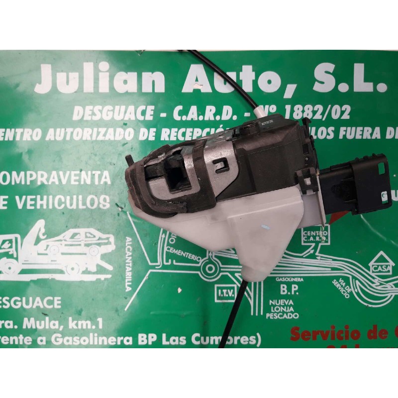 Recambio de cerradura puerta trasera derecha para citroen c5 berlina millenium referencia OEM IAM 732153 A04079 5140M124018