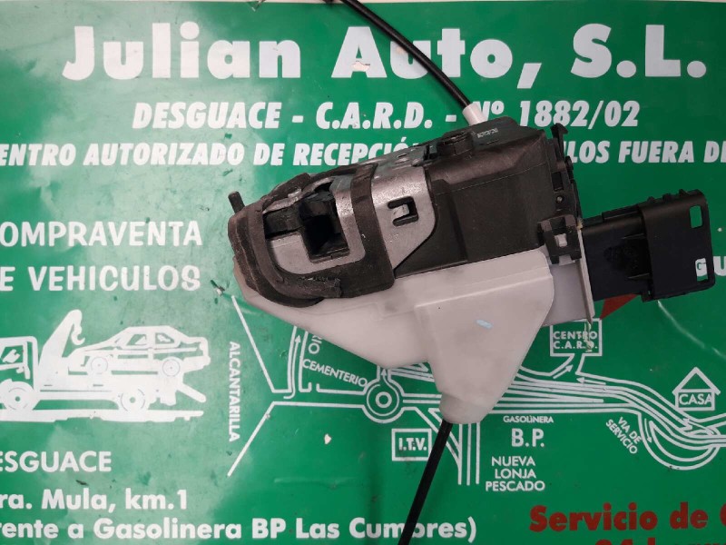 Recambio de cerradura puerta trasera derecha para citroen c5 berlina millenium referencia OEM IAM 732153 A04079 5140M124018