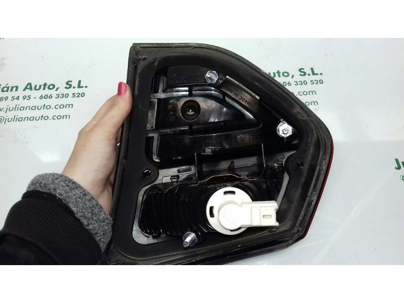 Recambio de piloto trasero izquierdo interior para citroen c4 picasso exclusive referencia OEM IAM 9673165080 0283322170 INT