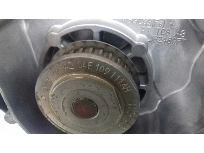 Recambio de bomba agua para seat leon (5f1) reference referencia OEM IAM 04E121042L 04E121600BE 