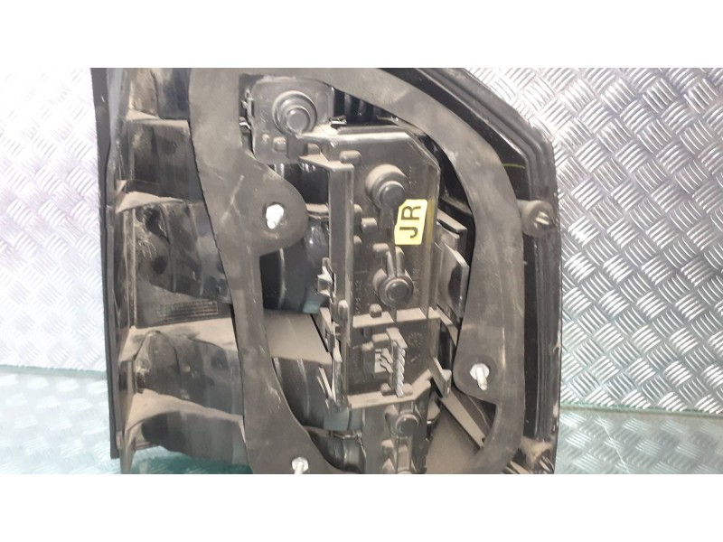 Recambio de piloto trasero izquierdo para opel vectra c berlina comfort referencia OEM IAM   