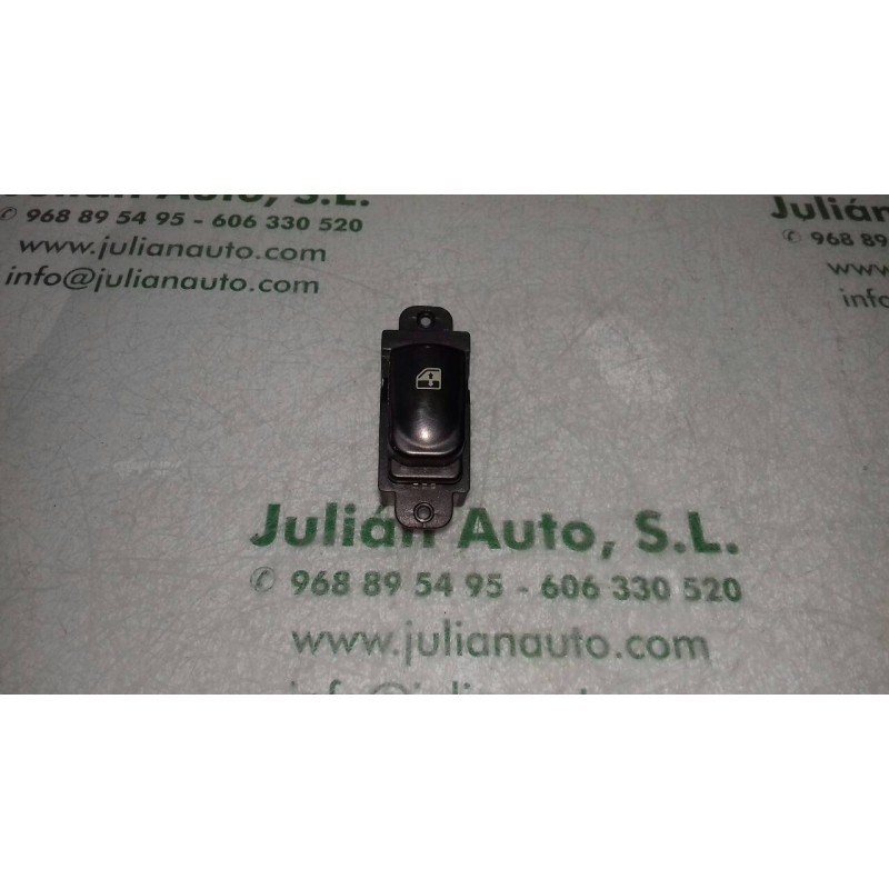 Recambio de mando elevalunas delantero derecho para hyundai sonata (nf) 2.0 crdi comfort ii referencia OEM IAM 9357820000 621W03