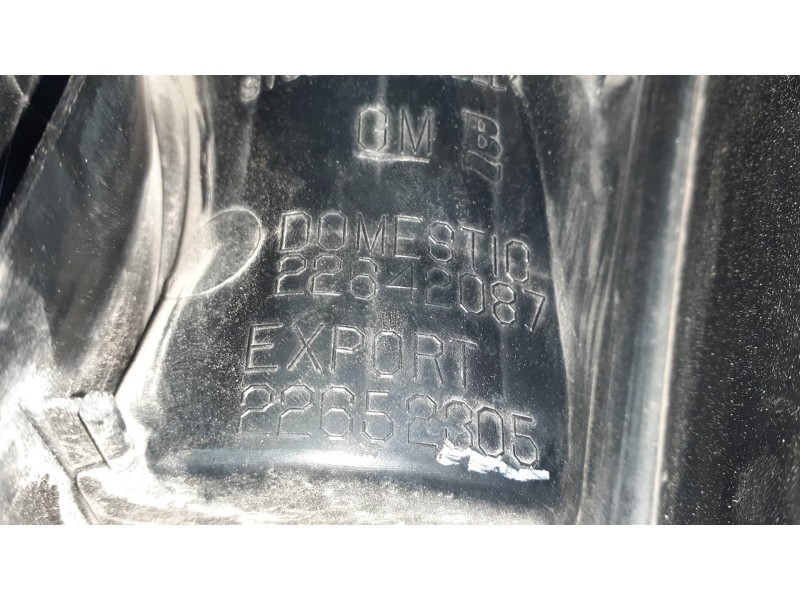 Recambio de piloto trasero izquierdo para chevrolet alero 2.4 ltr piel referencia OEM IAM 22652305  22642087