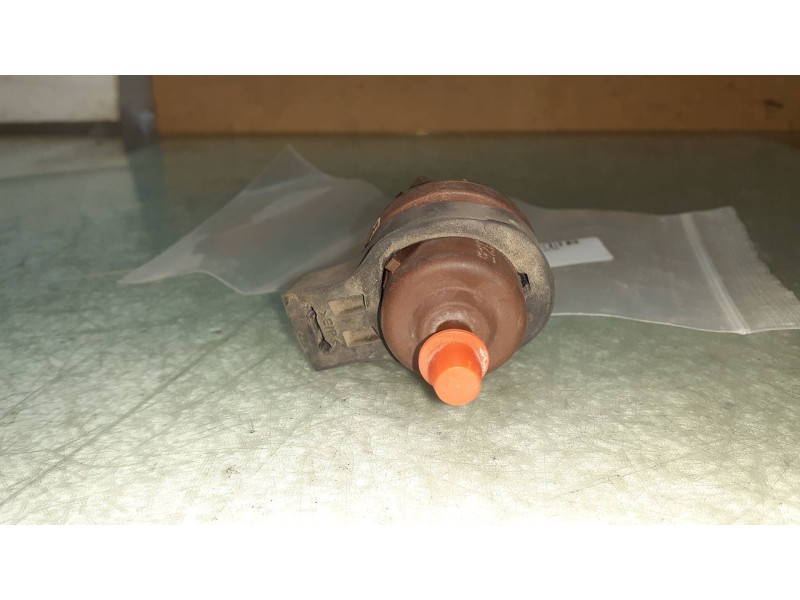 Recambio de valvula aire adicional para citroen c2 furio referencia OEM IAM 2580008B  CONECTOR 2 PINES