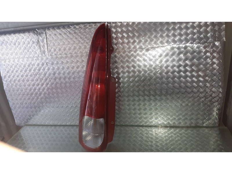 Recambio de piloto trasero izquierdo para chevrolet tacuma se referencia OEM IAM   