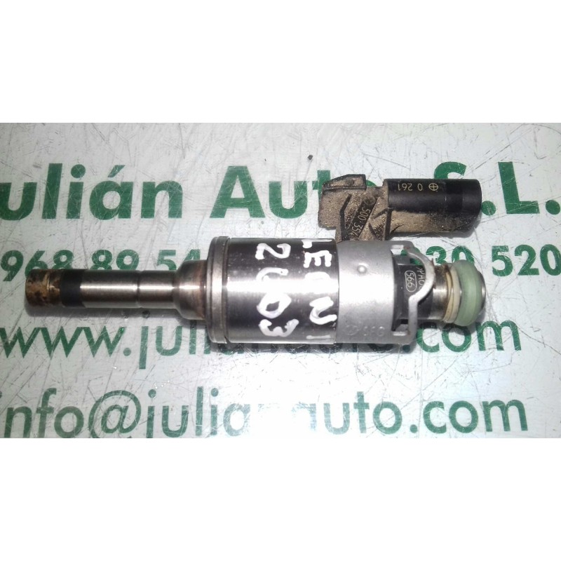 Recambio de inyector para seat leon (5f1) reference referencia OEM IAM 04E133048A  2 PINES