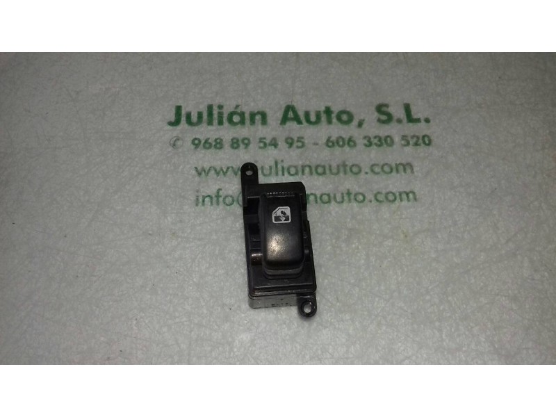 Recambio de mando elevalunas trasero izquierdo para kia carnival ii 2.9 cdri ex referencia OEM IAM   