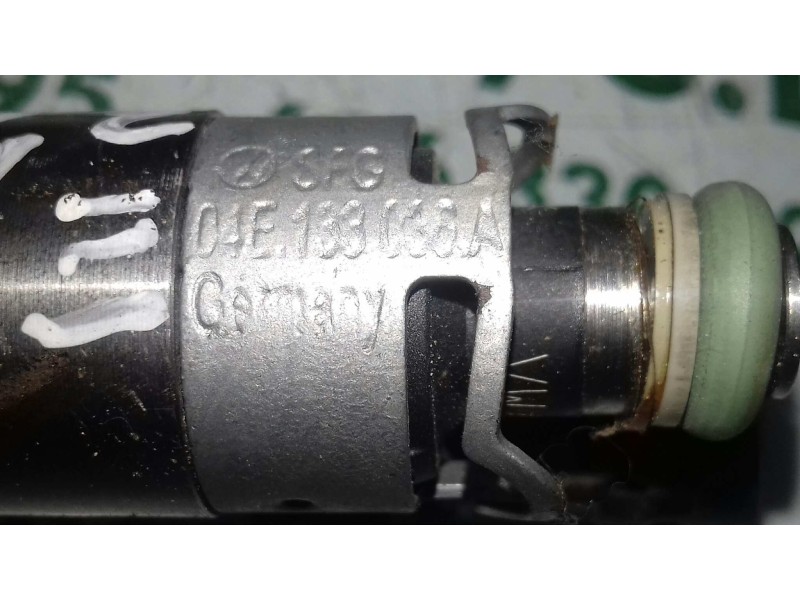 Recambio de inyector para seat leon (5f1) reference referencia OEM IAM 04E133048A  2 PINES