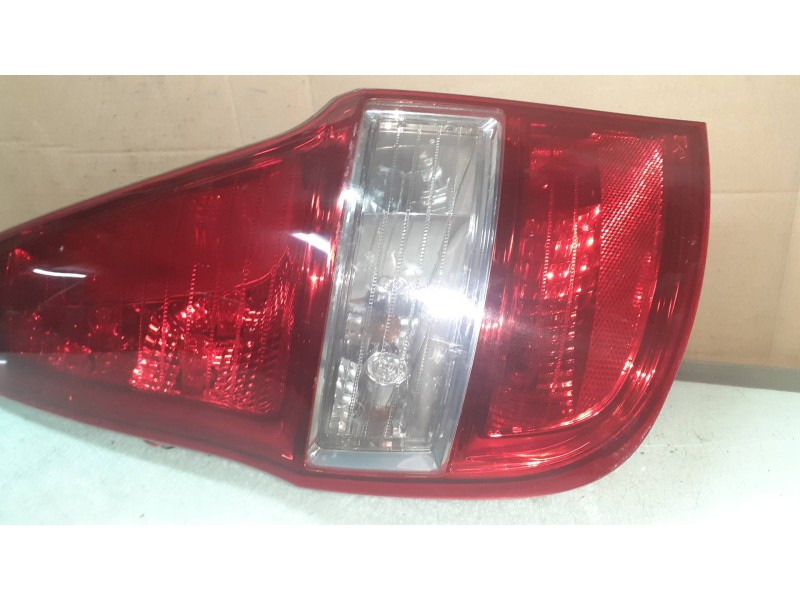 Recambio de piloto trasero izquierdo para hyundai i30 classic gl referencia OEM IAM 924012R1  