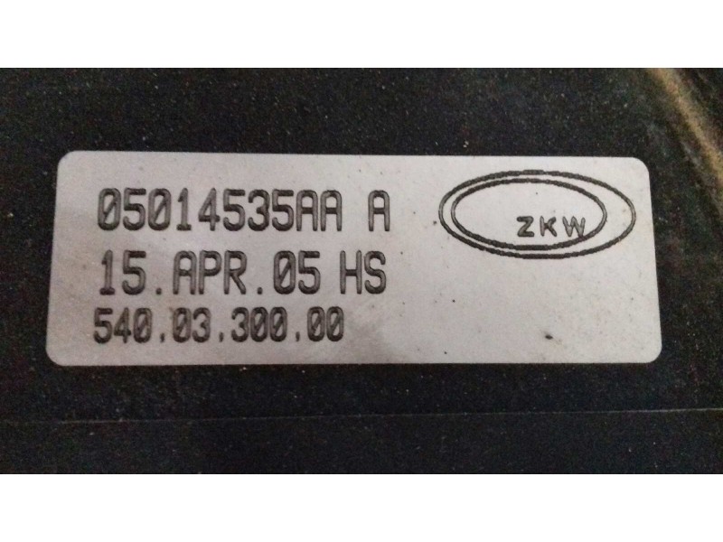 Recambio de faro izquierdo para chrysler voyager (gs) 2.5 td le grand voyager referencia OEM IAM 05014535AA  