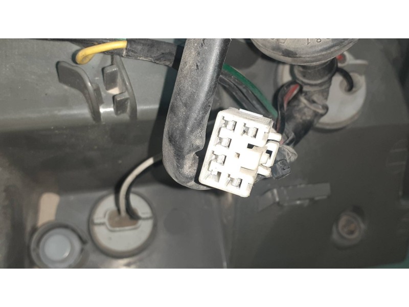 Recambio de piloto trasero izquierdo para hyundai i30 classic gl referencia OEM IAM 924012R1  