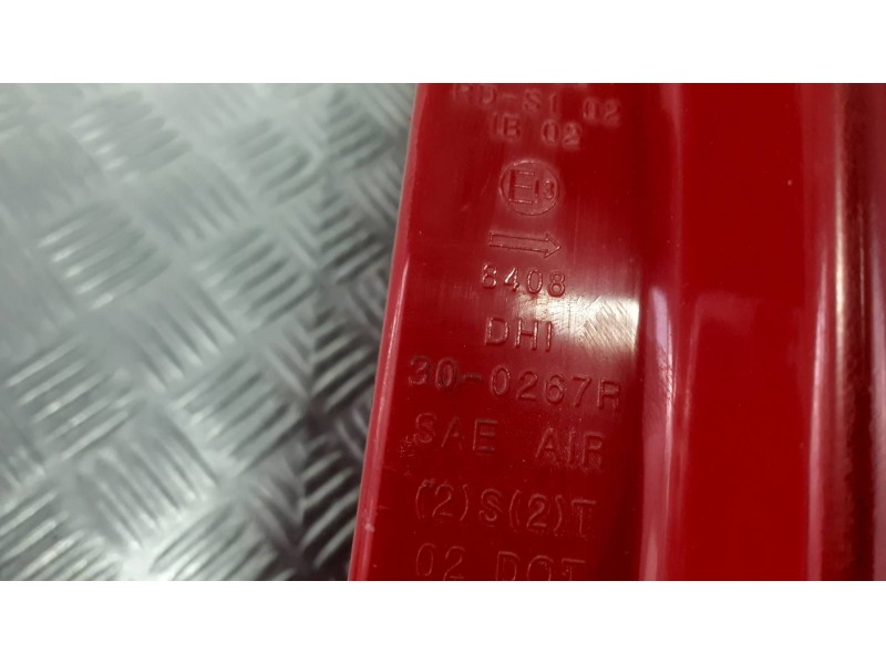 Recambio de piloto trasero derecho para daewoo kalos 1.2 se referencia OEM IAM 300267R  