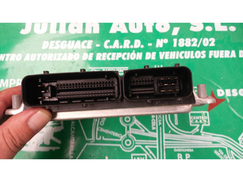 Recambio de centralita motor uce para seat ibiza (6l1) stella referencia OEM IAM 038906019KT 0281011219 KIT - BOSCH