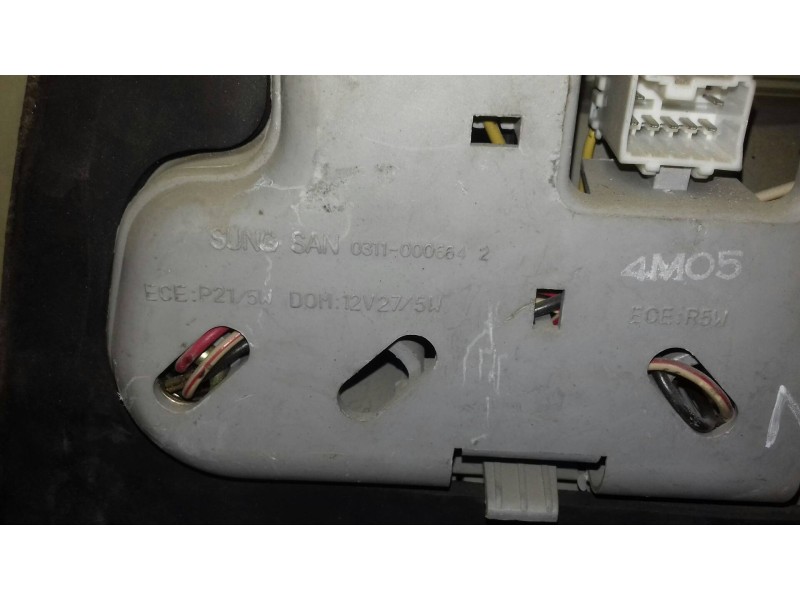 Recambio de piloto trasero derecho para daewoo nexia chess referencia OEM IAM 05110006461  03110006642