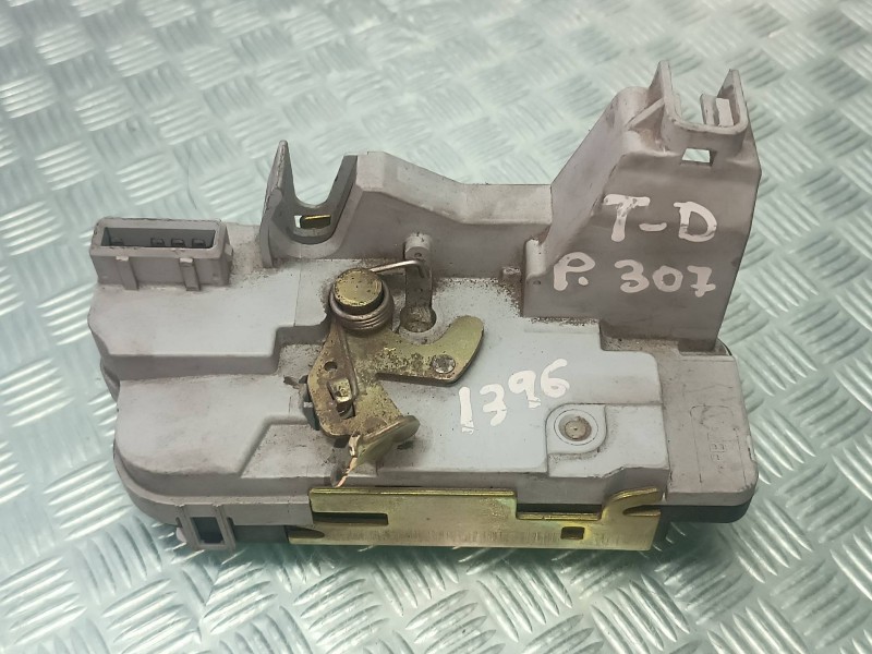 Recambio de cerradura puerta trasera derecha para peugeot 307 (s1) xn referencia OEM IAM  CONECTOR 4 PINES ELECTRICA