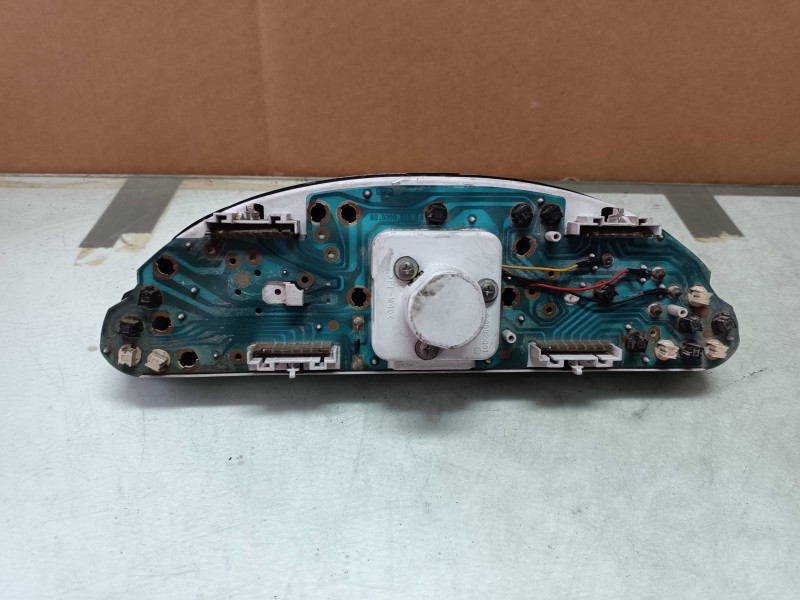 Recambio de cuadro instrumentos para fiat punto berlina (176) 1.7 turbodiesel cat referencia OEM IAM 606082001 6060000160A 