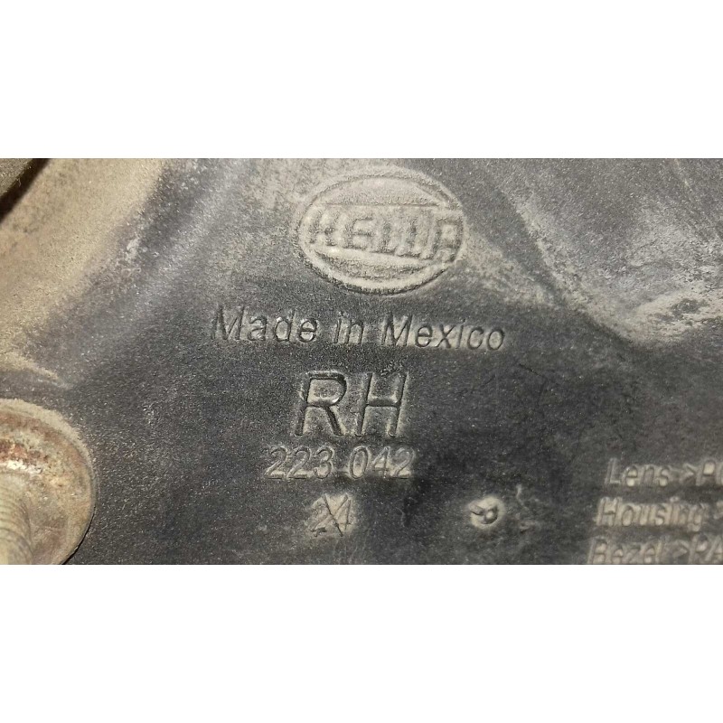 Recambio de faro derecho para chrysler pt cruiser (pt) 2.2 crd catwalk classic referencia OEM IAM 223042  HELLA