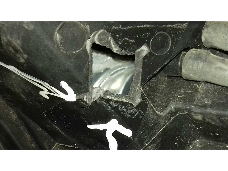 Recambio de faro derecho para tata indica referencia OEM IAM  VISTEON TATA VISTA