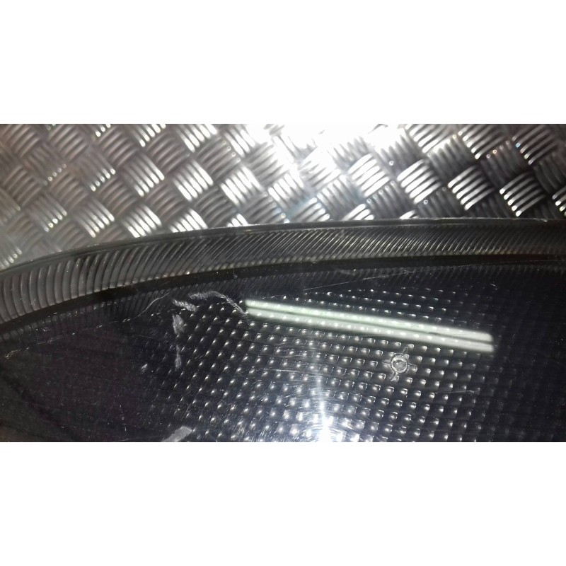 Recambio de piloto trasero izquierdo para opel corsa c blue line referencia OEM IAM 89307491  24457235