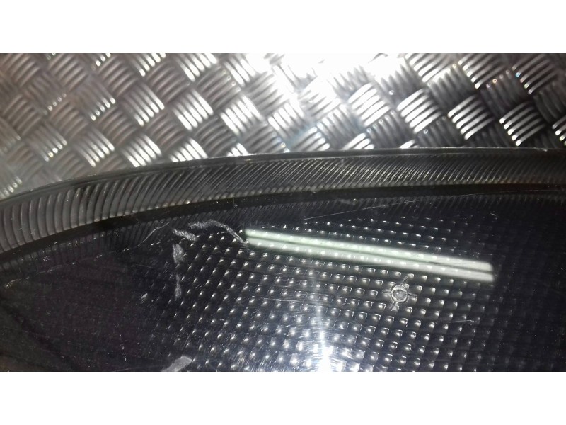 Recambio de piloto trasero izquierdo para opel corsa c blue line referencia OEM IAM 89307491  24457235