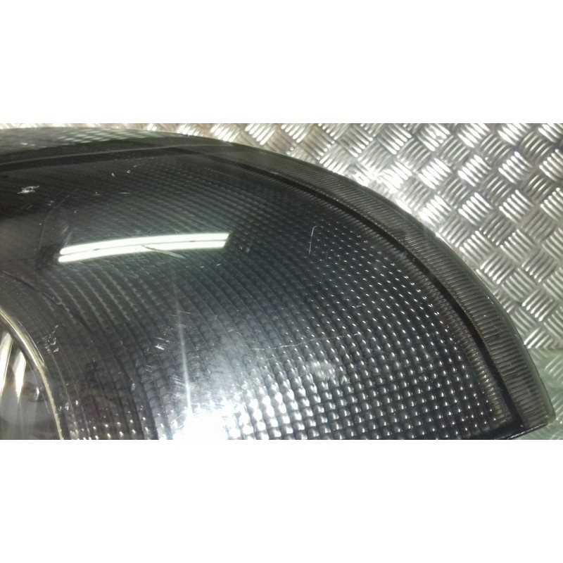 Recambio de piloto trasero izquierdo para opel corsa c blue line referencia OEM IAM 89307491  24457235