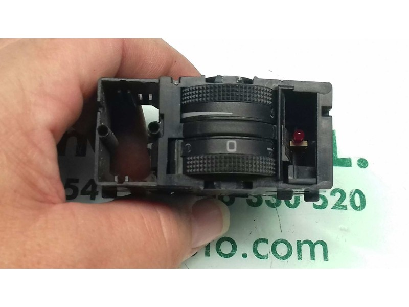 Recambio de interruptor para seat leon (1p1) reference copa referencia OEM IAM 5P0919094A ALTURA REGULADOR LUCES