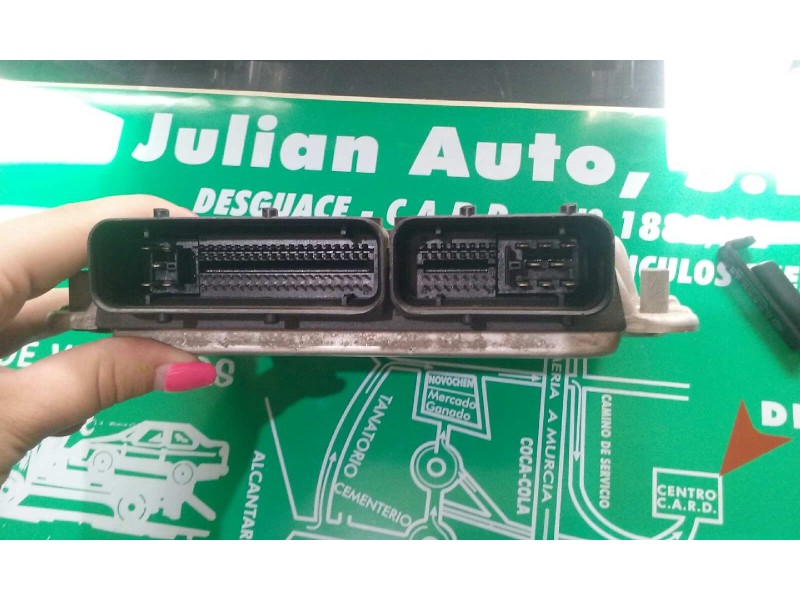 Recambio de centralita motor uce para volkswagen golf iv berlina (1j1) conceptline referencia OEM IAM 038906012K 0281010111 BOSC