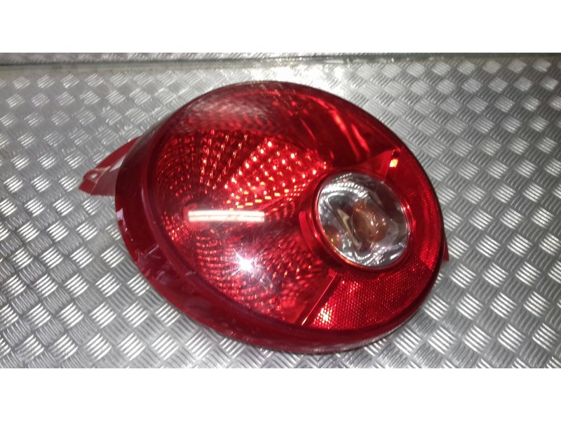 Recambio de piloto trasero izquierdo para chevrolet matiz s referencia OEM IAM 300411L  