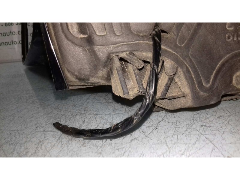 Recambio de retrovisor izquierdo para chrysler voyager (rg) 3.3 lx referencia OEM IAM 713935  ELECTRICO