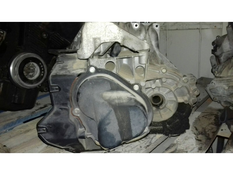 Recambio de caja cambios para ford fiesta (cb1) ambiente referencia OEM IAM 8A6R7002EA T6TC1021009002164 5 VELOCIDADES