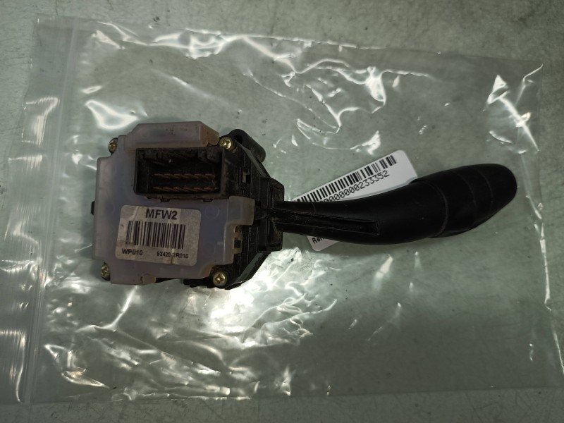 Recambio de mando limpia para hyundai i30 classic referencia OEM IAM 934202R010 3693PA CONECTOR 6+ 7 PINES