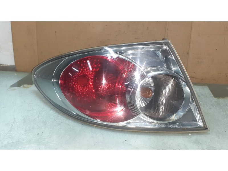 Recambio de piloto trasero izquierdo para mazda 6 berlina (gg) 1.8 active (4-ptas.) referencia OEM IAM 22061971  