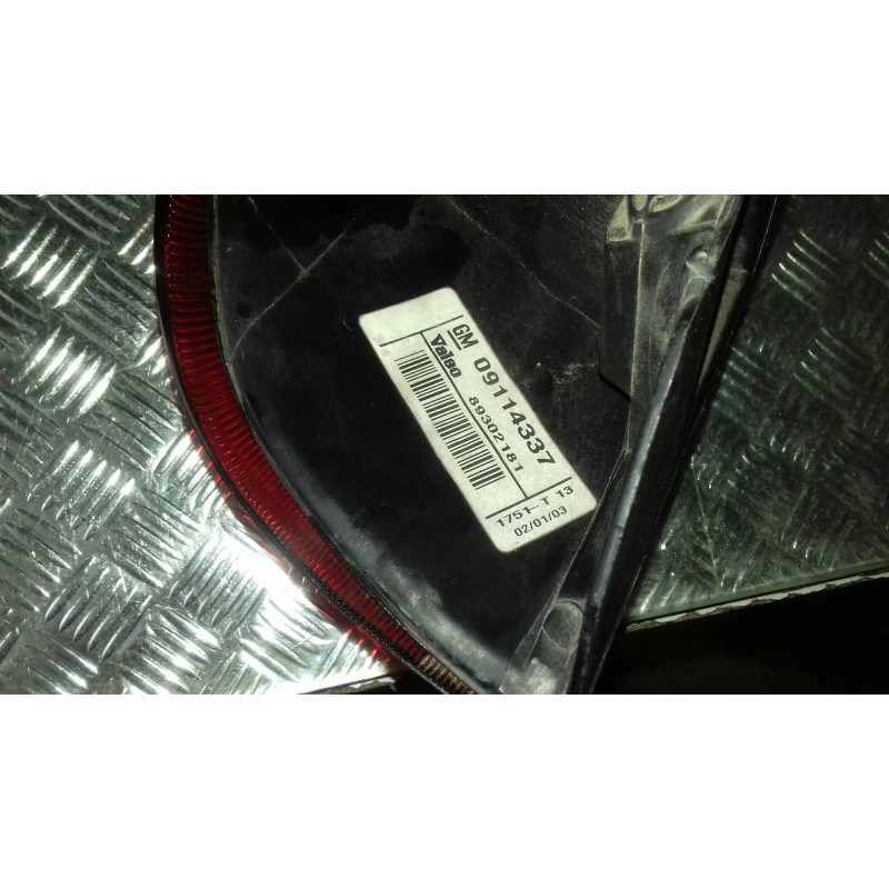 Recambio de piloto trasero derecho para opel corsa c blue line referencia OEM IAM 09114337  89302181