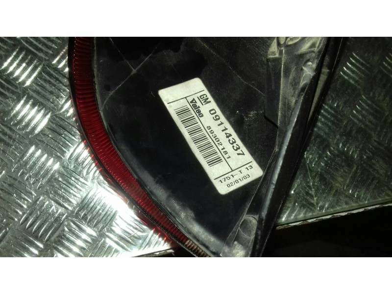 Recambio de piloto trasero derecho para opel corsa c blue line referencia OEM IAM 09114337  89302181