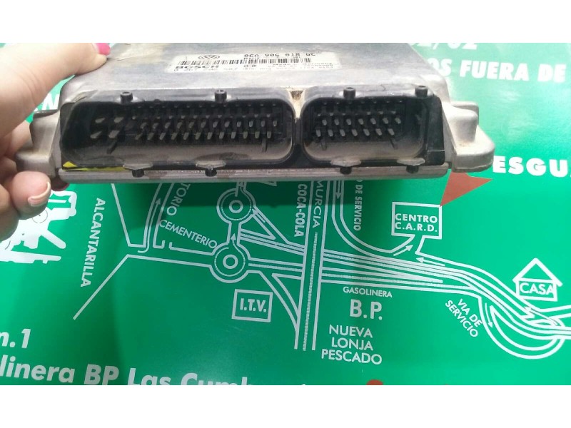 Recambio de centralita motor uce para seat toledo (1m2) 1.8 20v referencia OEM IAM 06A906018GC 0261206587 BOSCH