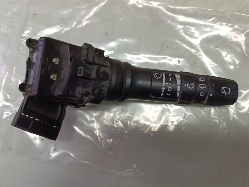 Recambio de mando limpia para kia picanto concept referencia OEM IAM 934204L760  CONECTOR 4 + 6 PINES