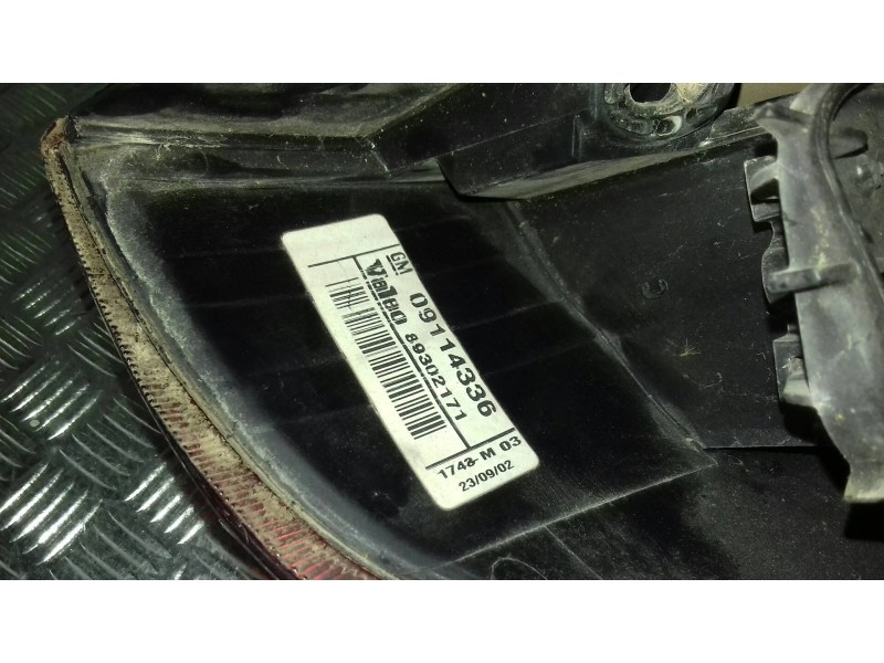 Recambio de piloto trasero izquierdo para opel corsa c club referencia OEM IAM 09114336  89302171