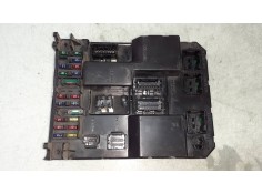 Recambio de caja reles / fusibles para citroen c5 berlina 2.0 hdi sx referencia OEM IAM 9651197380A BSI J01-00 VALEO