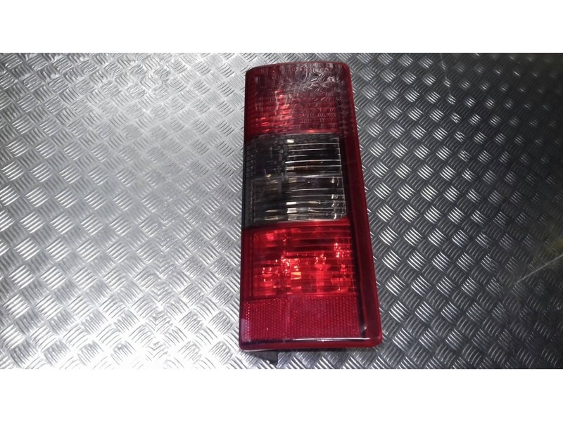 Recambio de piloto trasero derecho para opel combo (corsa c) familiar referencia OEM IAM 45313  51132